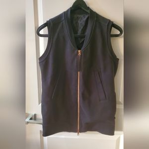 Lululemon lab shadow vest